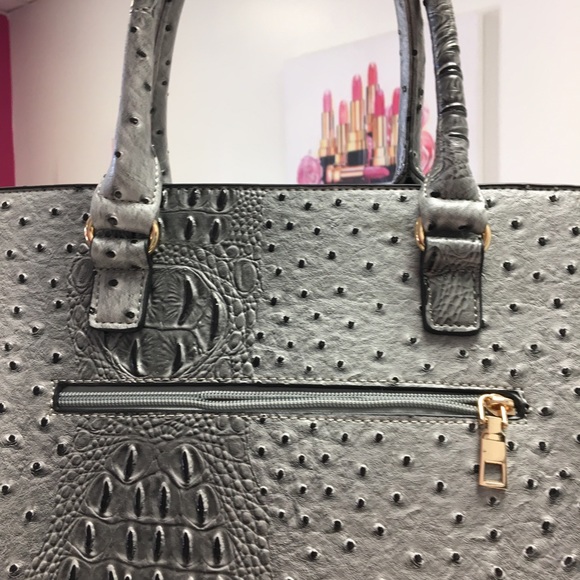 Sold...leather Crocodile PurseSOLD - Picture 2 of 8